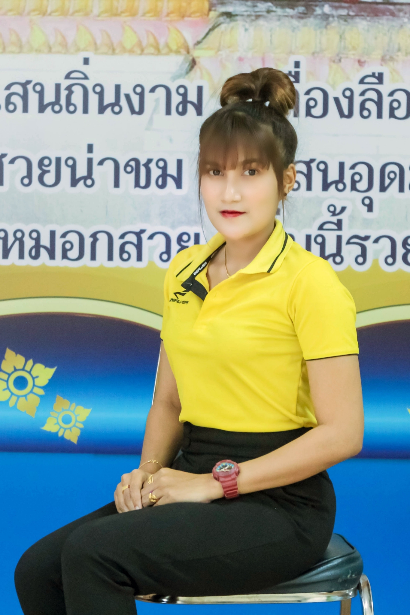 นางสาวธนิศา ภูมิสถิตย์