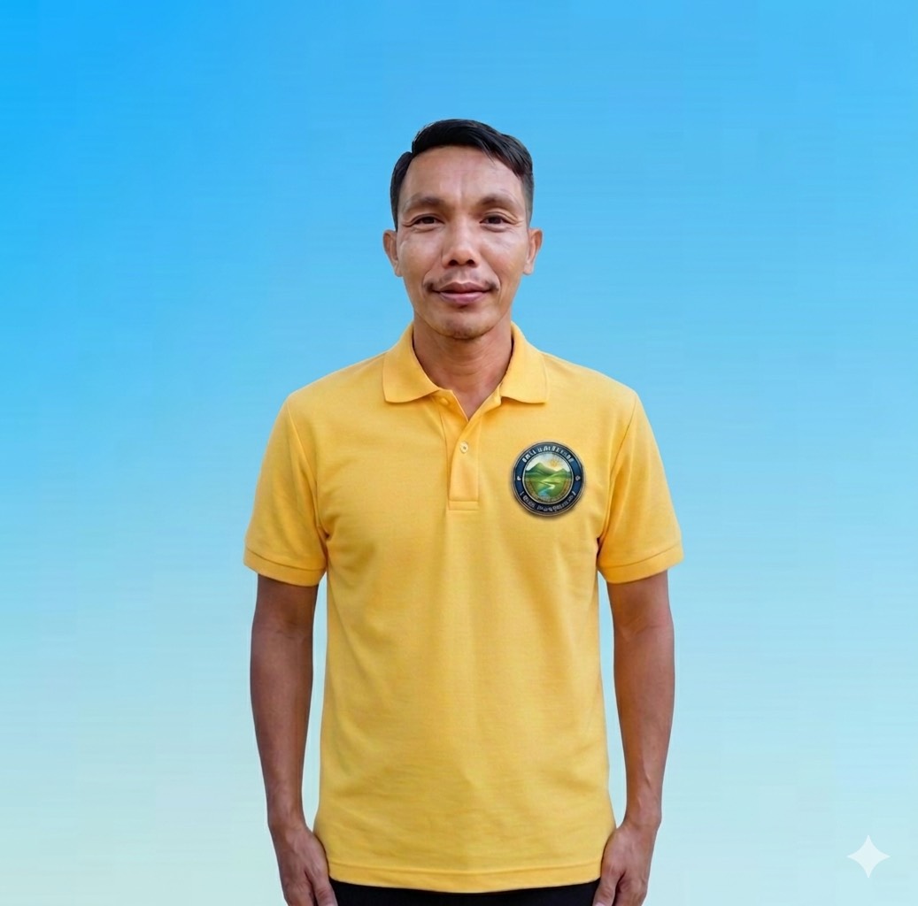 นายสุรสิทธิ์ ศิริรักษ์
